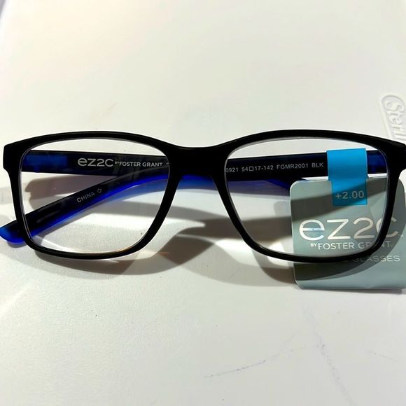 Foster Grant Other - EZ2C Foster Grant Readers Black Matte. 2.00 NWT
